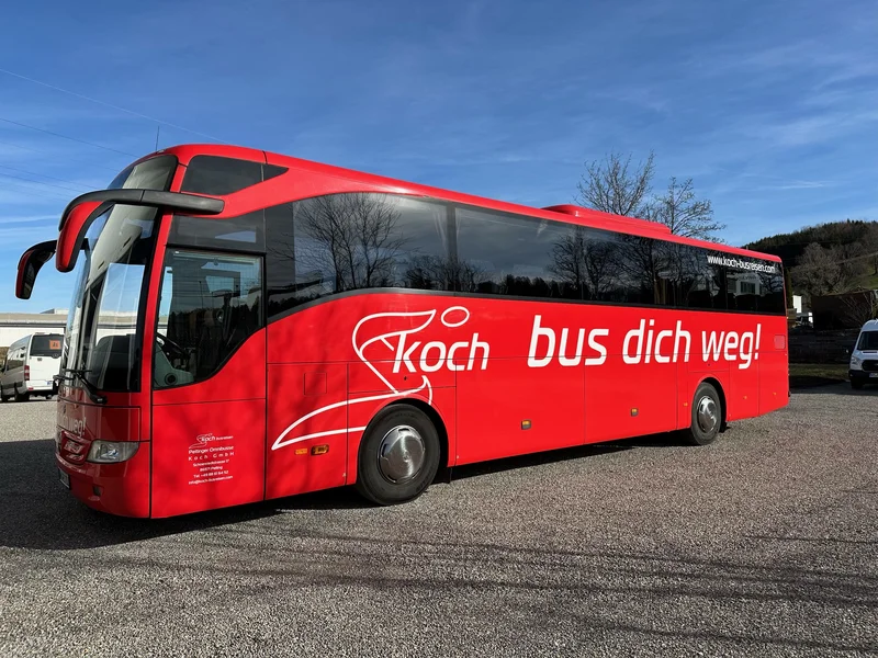 Mercedes Tourismo RHD  / Bild 1