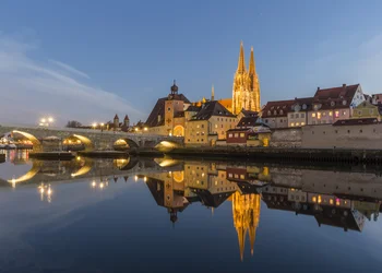 Buffetfahrt im Advent - Schifffahrt Regensburg